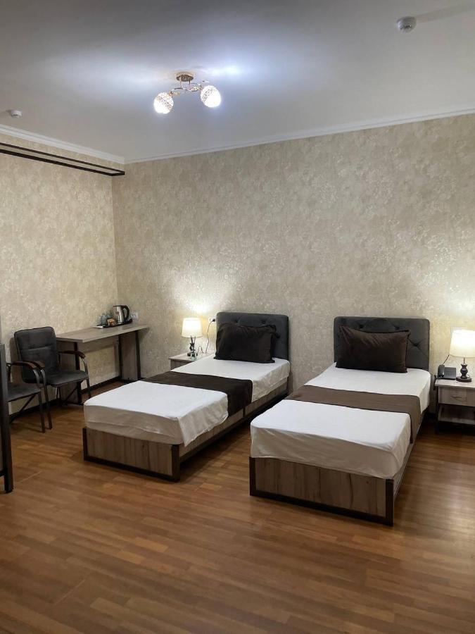 Yantai Hotel Taskent Exterior foto